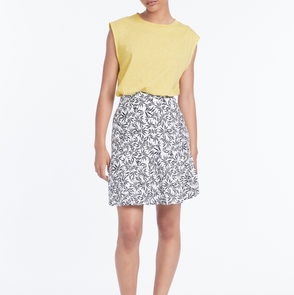 MARCS Ansley Sparkle Lemon Yellow Metallic Cotton Crew Neck T Shirt NWT RRP$70 - Picture 3 of 8